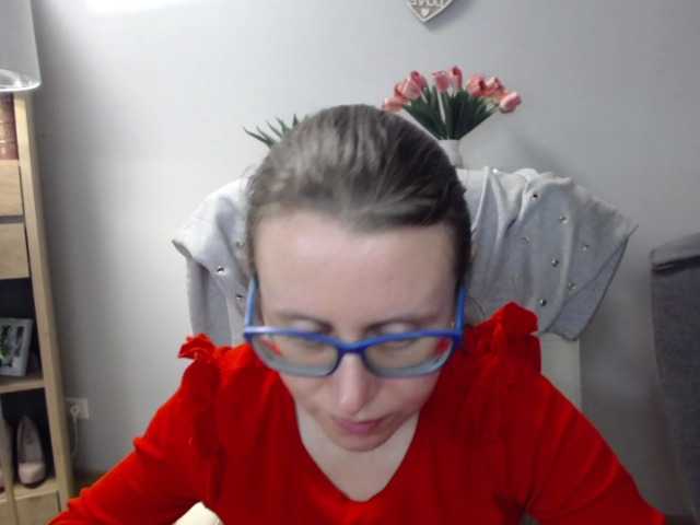 sparkleLizzy's BongaCams show and profile