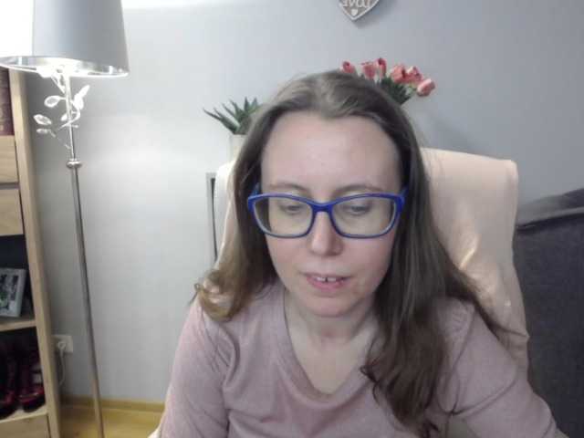 sparkleLizzy's BongaCams show and profile