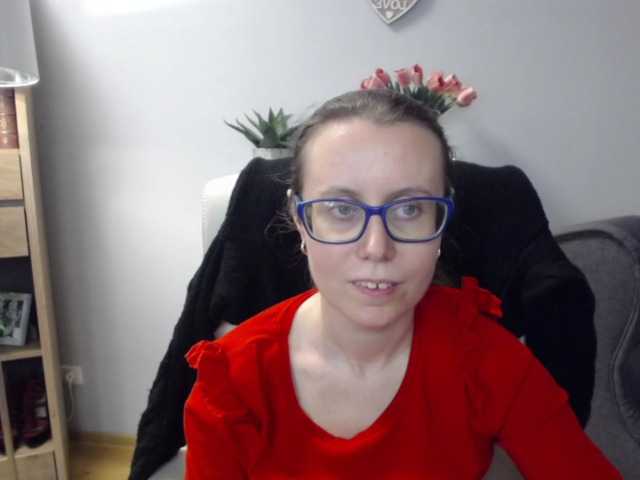sparkleLizzy's BongaCams show and profile