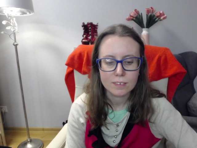 sparkleLizzy — Lets have fun and get  to know each other ;) #femdom #tease #joi #sph #cei #dirtytalk #nonnude #nomic #glasses #deu #eng #CFNM #rate #c2c #natural