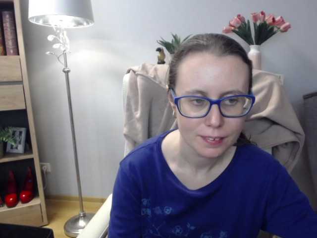 sparkleLizzy's BongaCams show and profile
