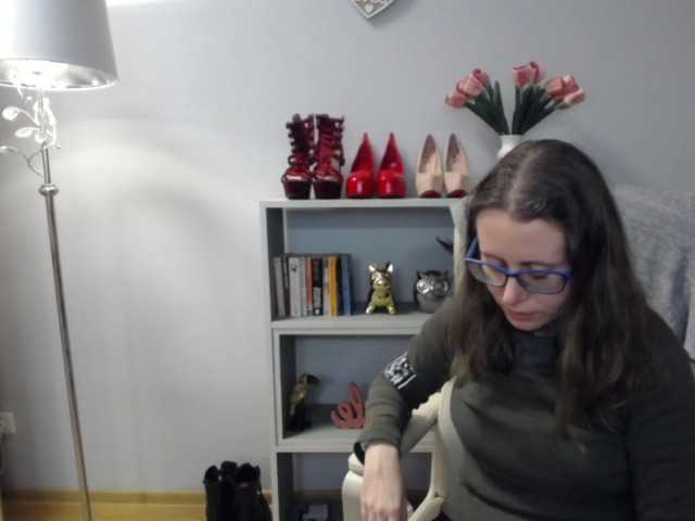 sparkleLizzy's BongaCams show and profile