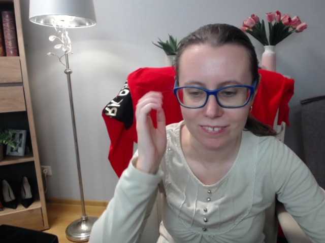 sparkleLizzy's BongaCams show and profile