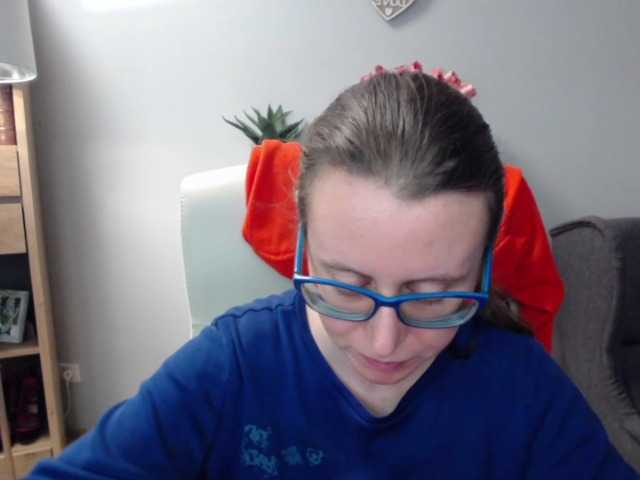 sparkleLizzy's BongaCams show and profile