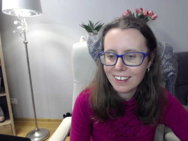 sparkleLizzy's BongaCams show and profile