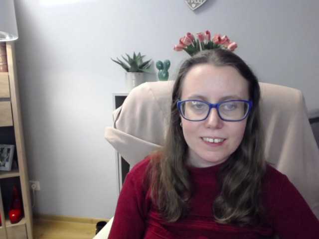 sparkleLizzy's BongaCams show and profile