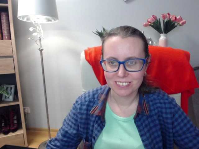 sparkleLizzy's BongaCams show and profile