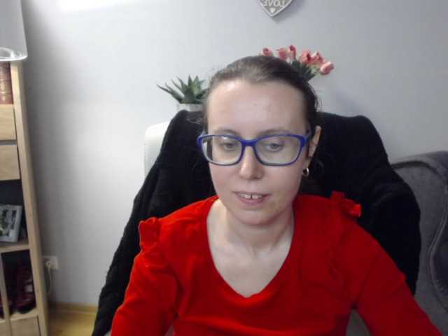sparkleLizzy's BongaCams show and profile