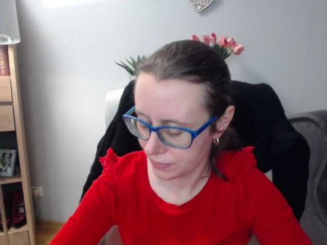 sparkleLizzy's BongaCams show and profile