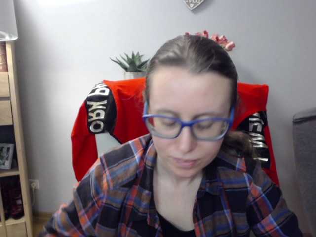 sparkleLizzy's BongaCams show and profile