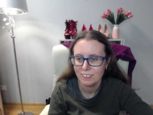 sparkleLizzy's BongaCams show and profile