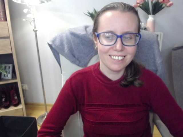 sparkleLizzy's BongaCams show and profile