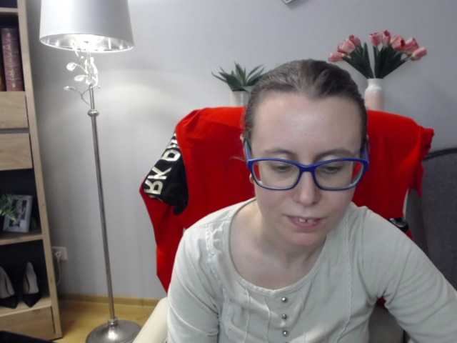 sparkleLizzy's BongaCams show and profile