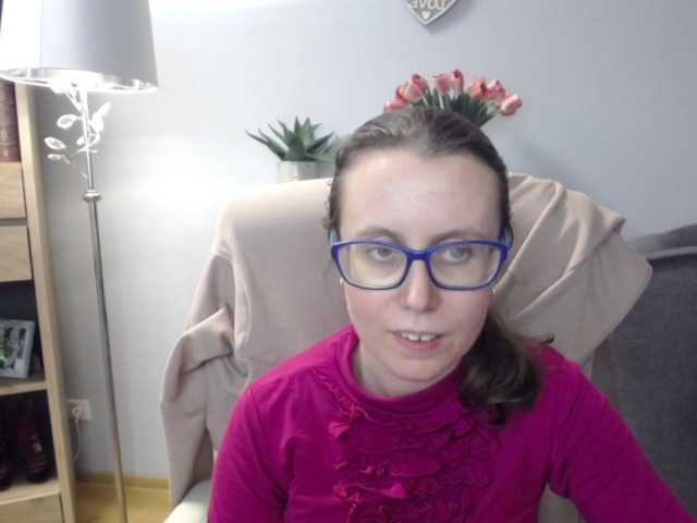 sparkleLizzy's BongaCams show and profile