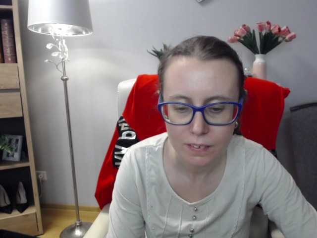sparkleLizzy's BongaCams show and profile