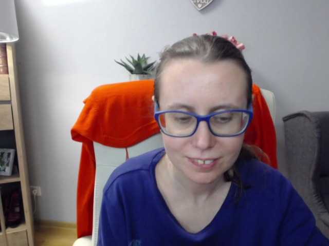 sparkleLizzy's BongaCams show and profile