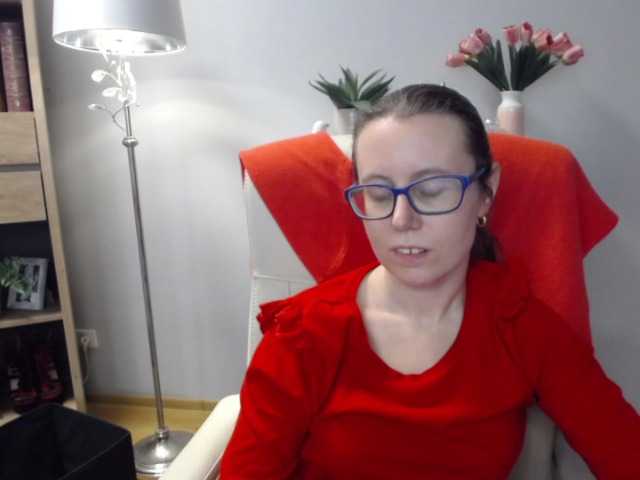 sparkleLizzy's BongaCams show and profile