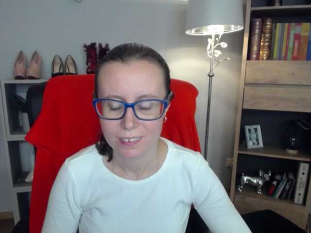 hairy pussy teen 18+