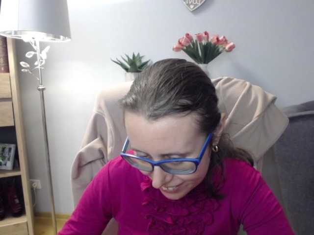 sparkleLizzy's BongaCams show and profile