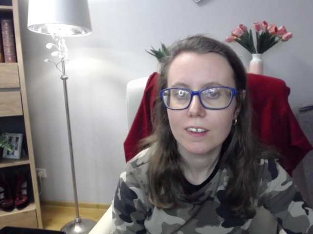 sparkleLizzy's BongaCams show and profile