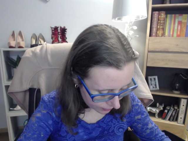 sparkleLizzy from BongaCams