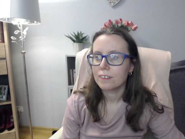 sparkleLizzy's BongaCams show and profile