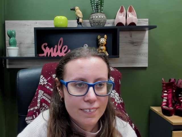 sparkleLizzy's BongaCams show and profile