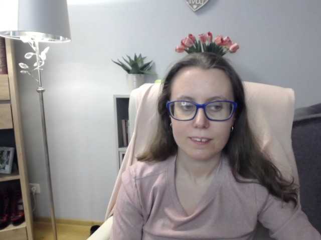 sparkleLizzy's BongaCams show and profile