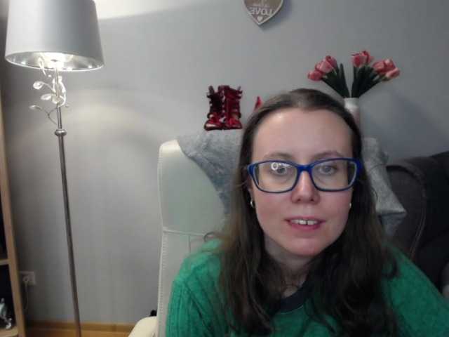 sparkleLizzy's BongaCams show and profile