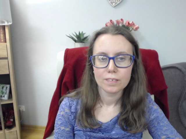 sparkleLizzy's BongaCams show and profile