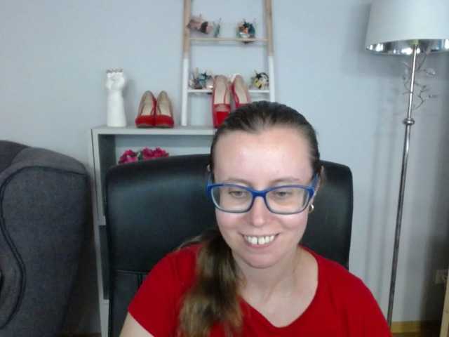 Discover sparkleLizzy from BongaCams