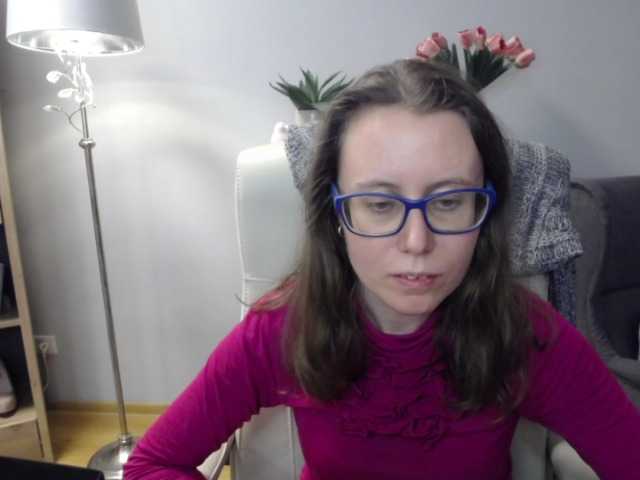 sparkleLizzy's BongaCams show and profile