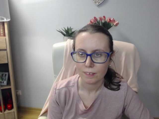 sparkleLizzy's BongaCams show and profile