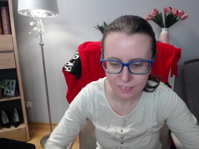 sparkleLizzy's BongaCams show and profile
