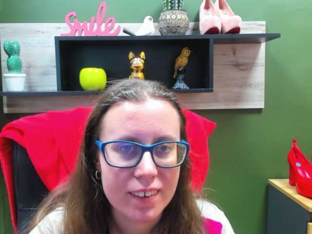 sparkleLizzy's BongaCams show and profile