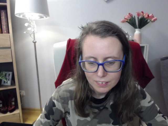 sparkleLizzy's BongaCams show and profile