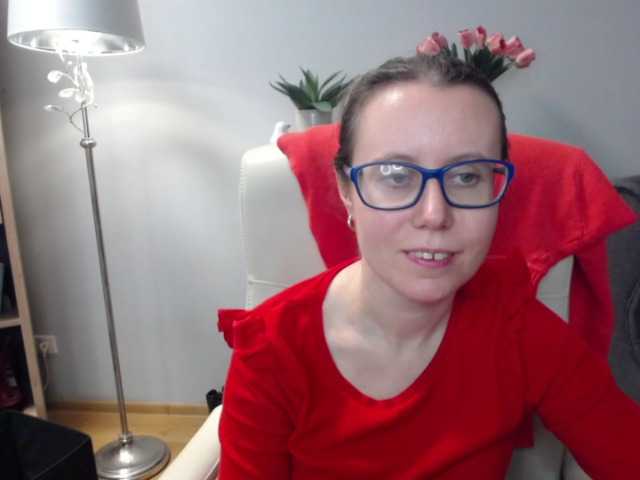 sparkleLizzy's BongaCams show and profile
