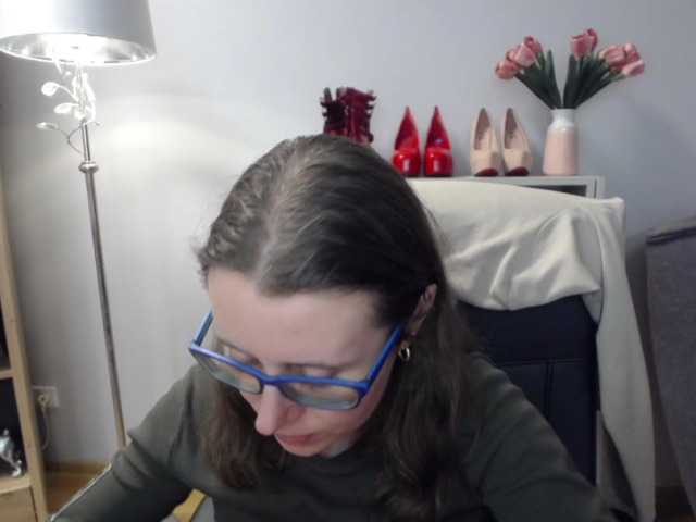 sparkleLizzy's BongaCams show and profile
