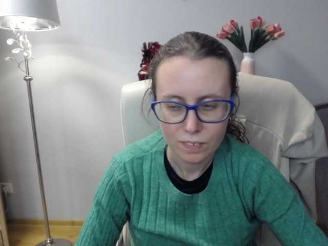 sparkleLizzy's BongaCams show and profile