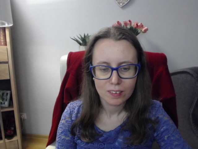 sparkleLizzy's BongaCams show and profile