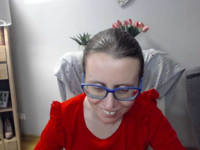 sparkleLizzy's BongaCams show and profile