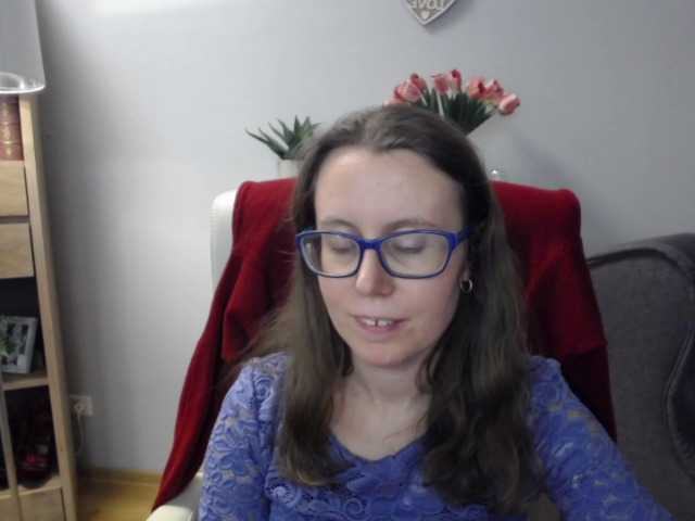 sparkleLizzy's BongaCams show and profile