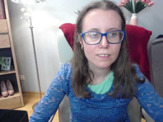 sparkleLizzy's BongaCams show and profile