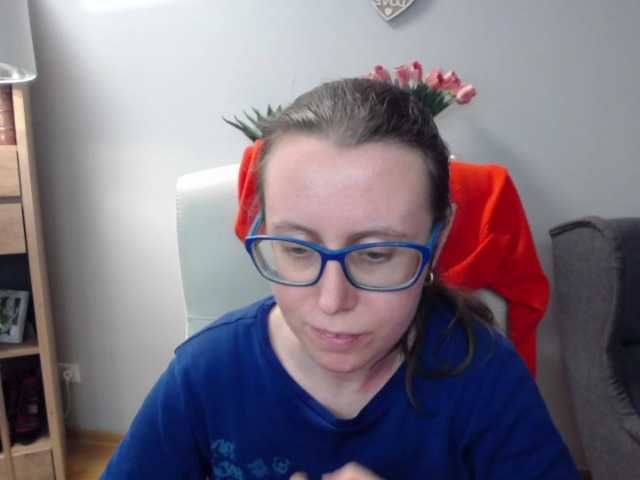 sparkleLizzy's BongaCams show and profile