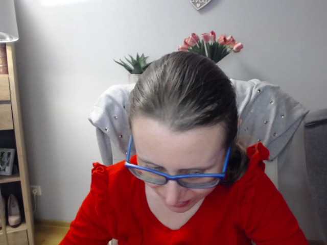 sparkleLizzy's BongaCams show and profile