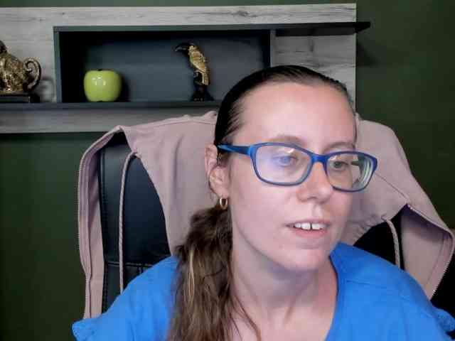 real web cam porn SparkleLizzy