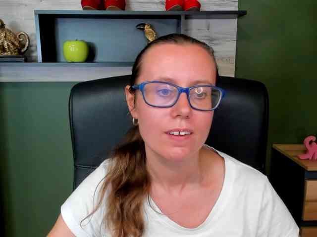 sparkleLizzy webcam