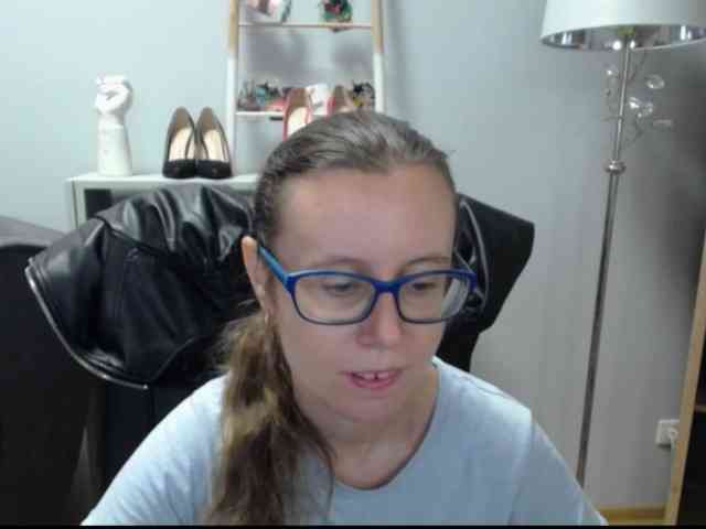 sparkleLizzy webcam