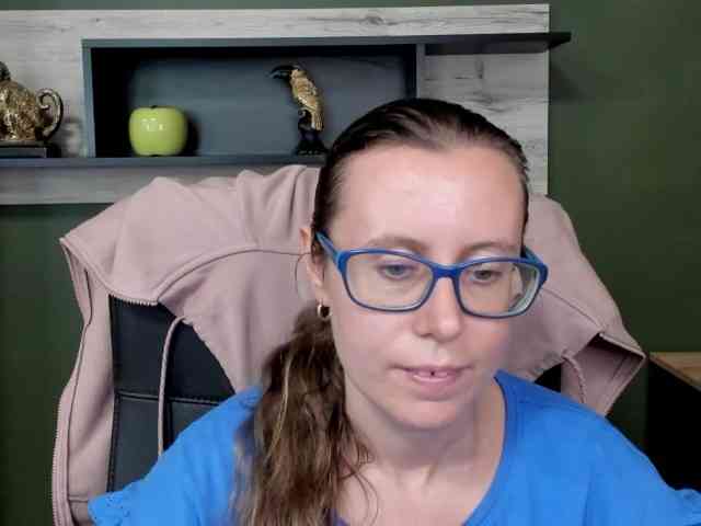 sparkleLizzy webcam