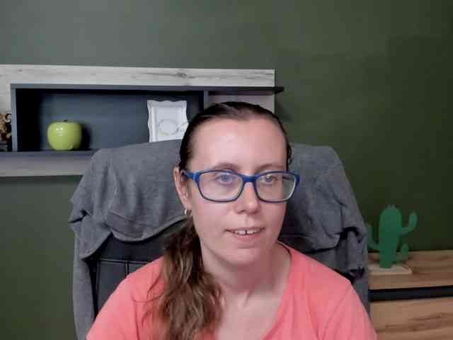 sparkleLizzy webcam